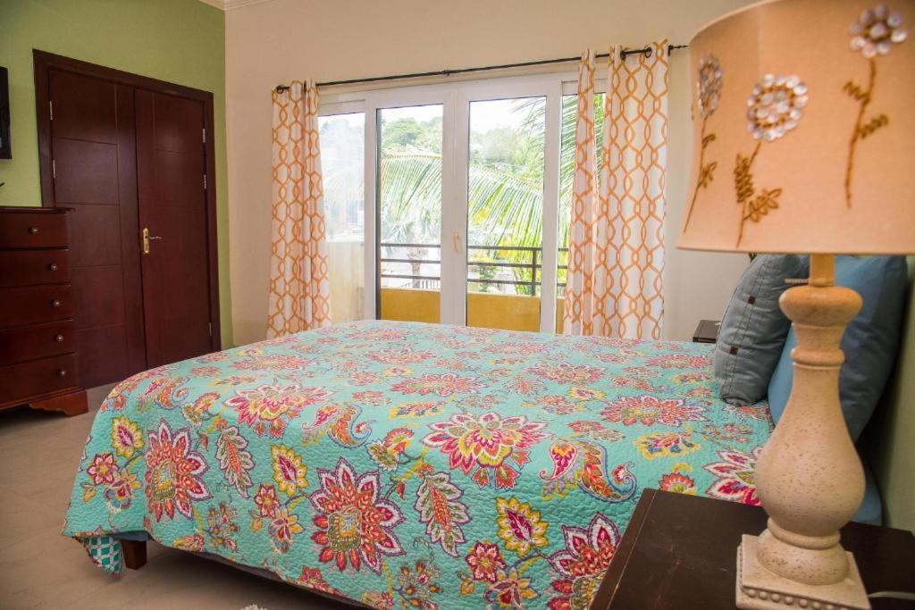 Ferienwohnung Maribella@Crystal Cove Ocho Rios Stanmore Grove Exterior foto